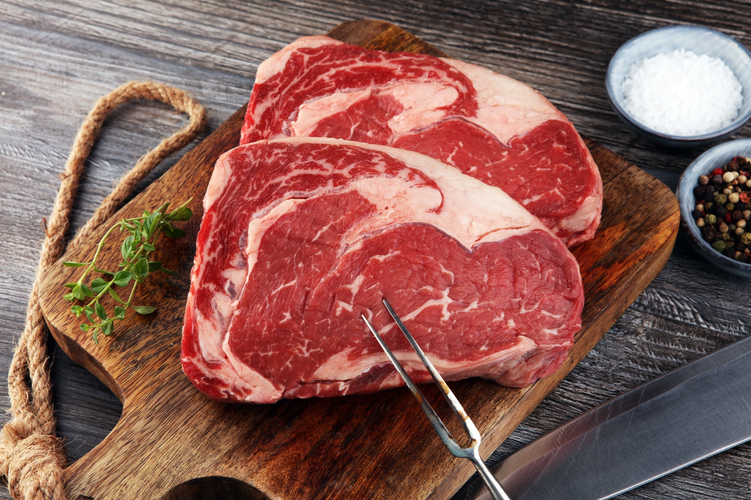 AAA B.ANGUS RIB EYE STEAK (1LB)