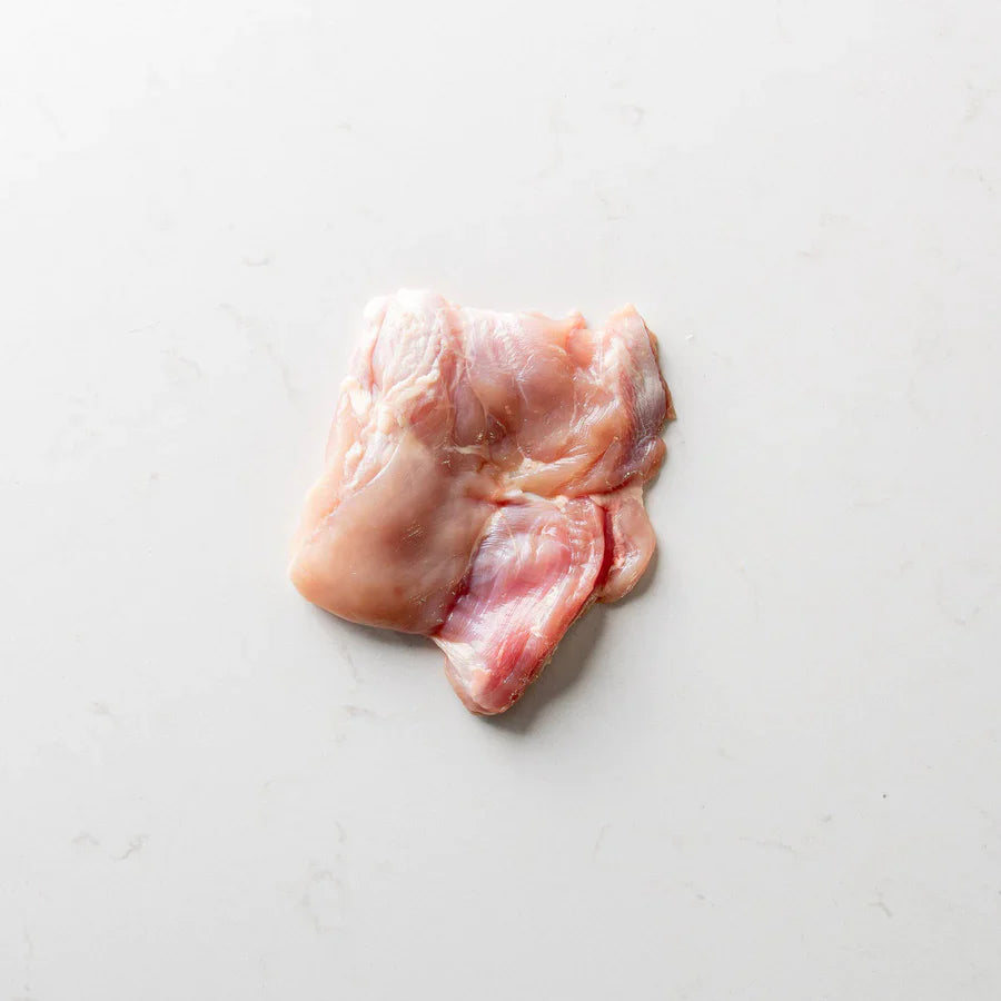 BONELESS CHICKEN THIGH (1LB)